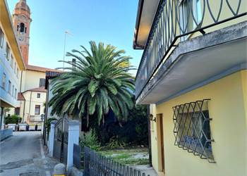 Casa indipendente in centro a Latisana